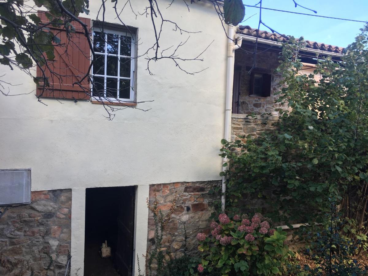 Jolie Petite Maison Dans Hameau En Pleine Nature Taussac-la-Billiere Εξωτερικό φωτογραφία